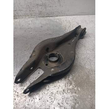 BRAZO SUSPENSION INFERIOR TRASERO DERECHO 6867540 