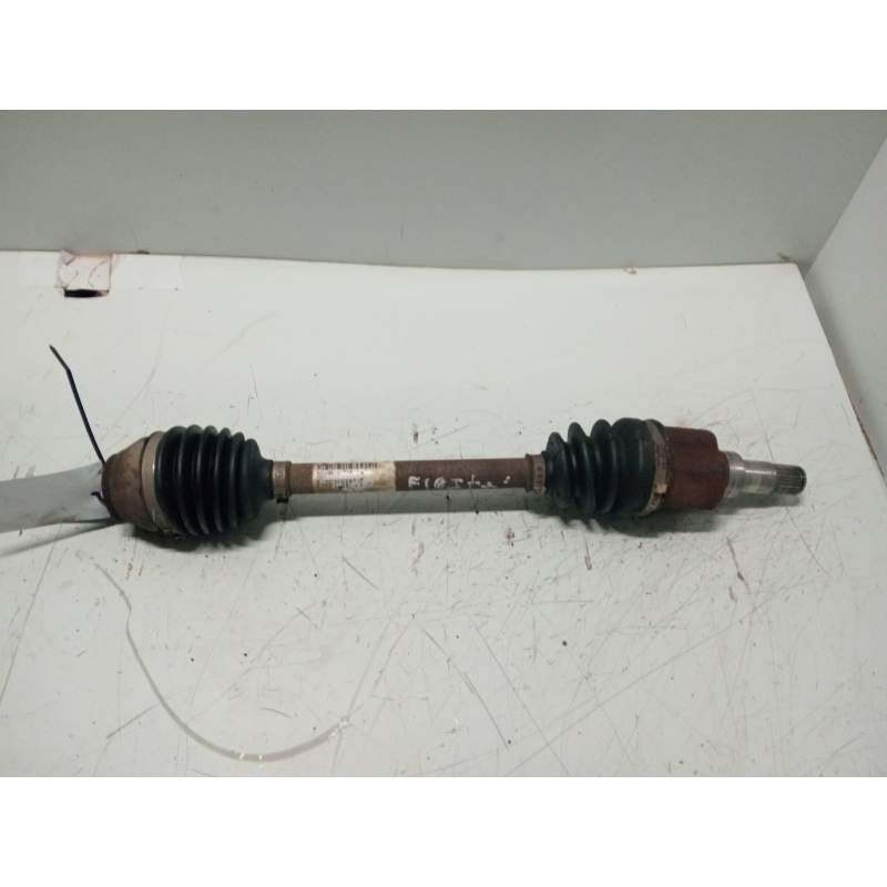 Recambio de transmision delantera izquierda para ford fiesta (cb1) ambiente referencia OEM IAM  12G 2008