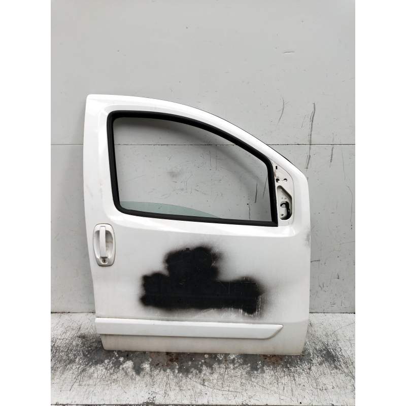 Recambio de puerta delantera derecha para fiat fiorino referencia OEM IAM  4P 2007