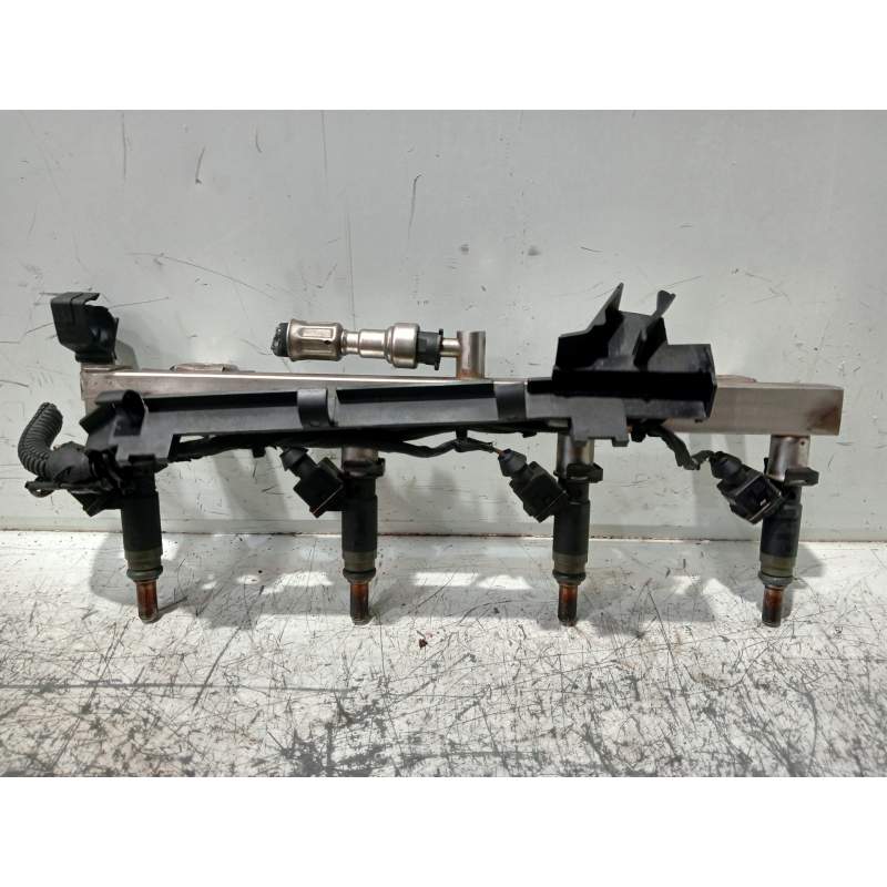 Recambio de rampa inyectora para bmw serie 3 compact (e46) referencia OEM IAM 1252750670803 10911013 2001