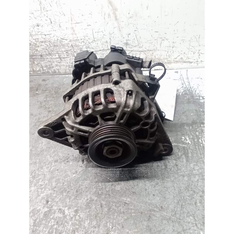 Recambio de alternador para kia rio 1.4 ex1 referencia OEM IAM A0002655023 3730022650 90A 2005