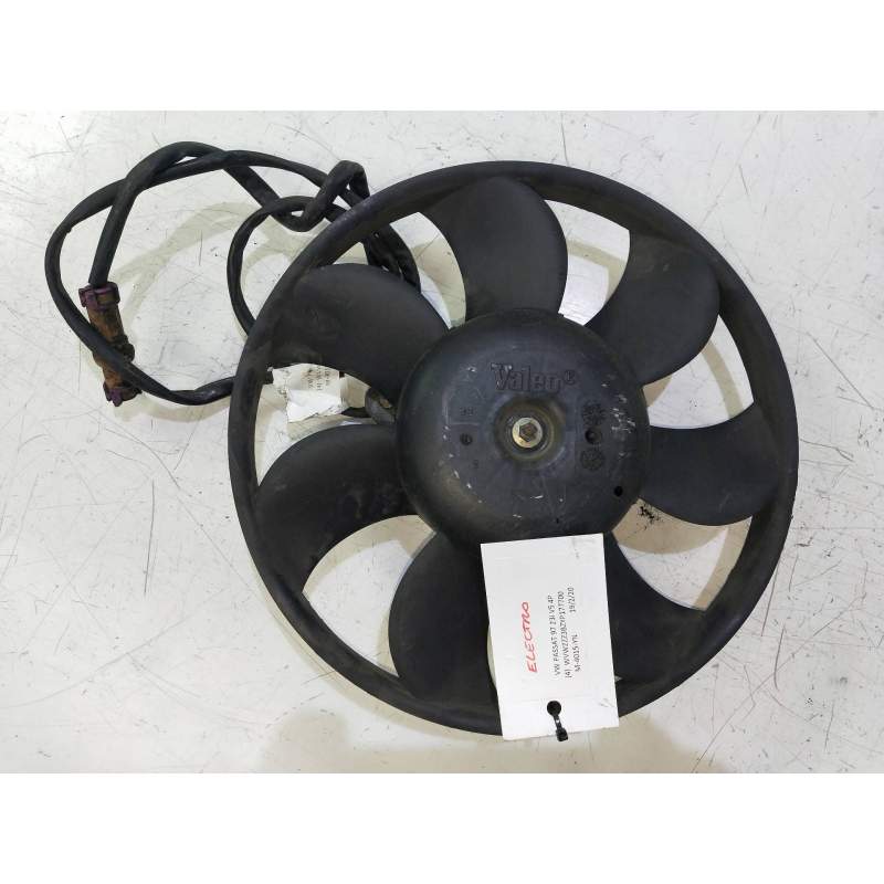 Recambio de electroventilador para volkswagen passat berlina (3b2) highline syncro / 4motion referencia OEM IAM  23G 1997