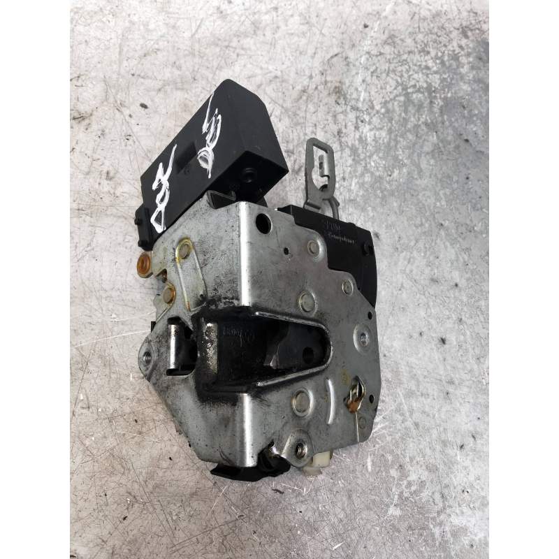 Recambio de motor cierre centralizado delantero derecho para bmw serie 3 compacto (e36) referencia OEM IAM 67111387606 141306 