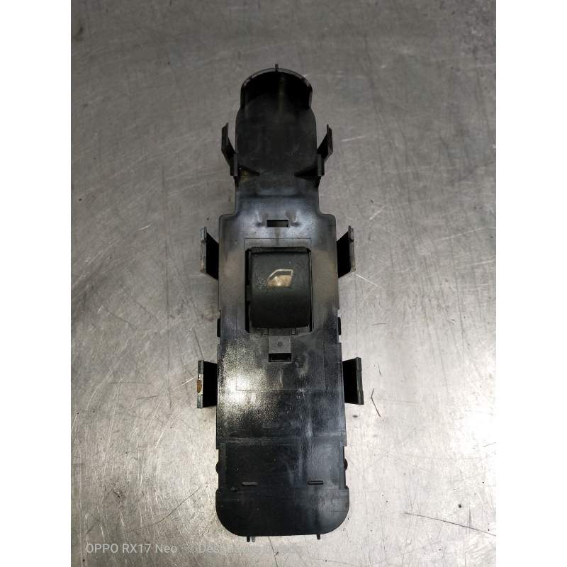 Recambio de mando elevalunas delantero derecho para citroën c4 coupe collection referencia OEM IAM 9651466677 3P 2004