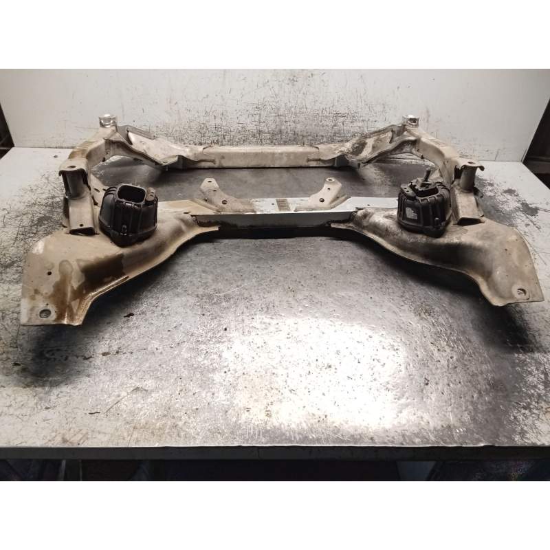 Recambio de puente delantero para bmw 1 (e87) 120 d referencia OEM IAM   CUNA