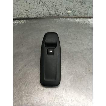 MANDO ELEVALUNAS DELANTERO DERECHO 96751118ZD 5p 2012