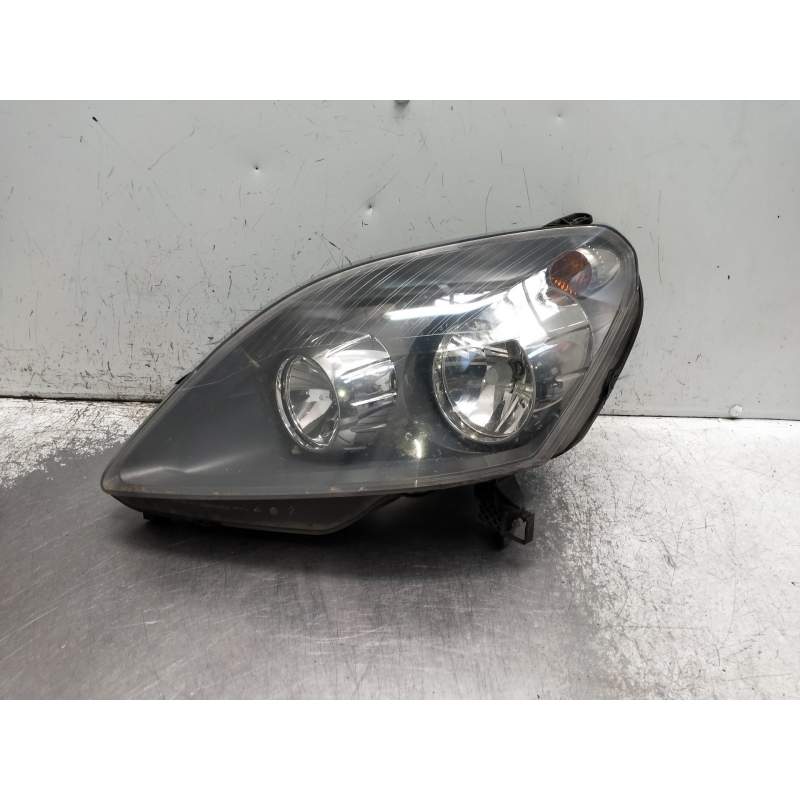 Recambio de faro izquierdo para opel zafira b referencia OEM IAM   2005