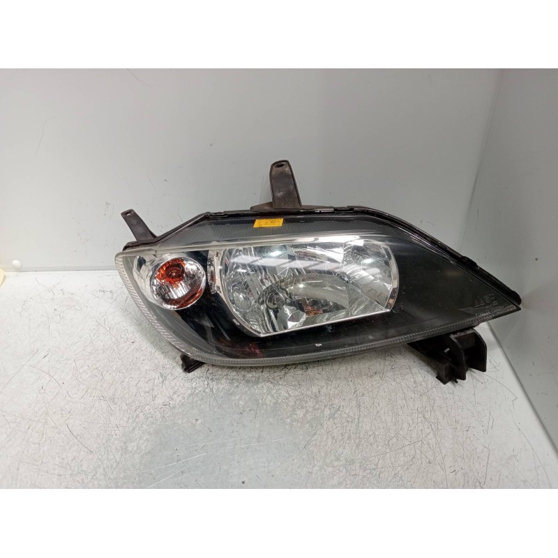 Recambio de faro derecho para mazda 2 berlina (dy) 1.4 active+ (59kw) referencia OEM IAM 89004109 88203990G 