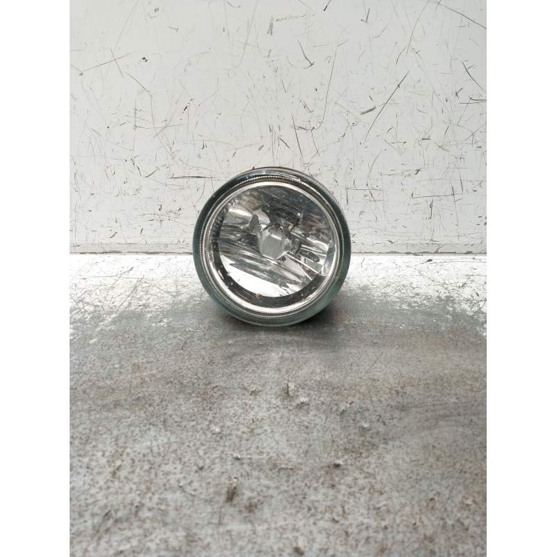 Recambio de faro antiniebla izquierdo para peugeot partner tepee 1.6 hdi referencia OEM IAM 9646947780  
