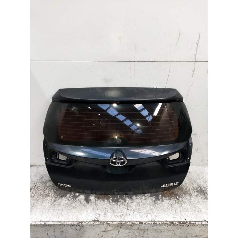 Recambio de porton trasero para toyota auris business referencia OEM IAM  5P 