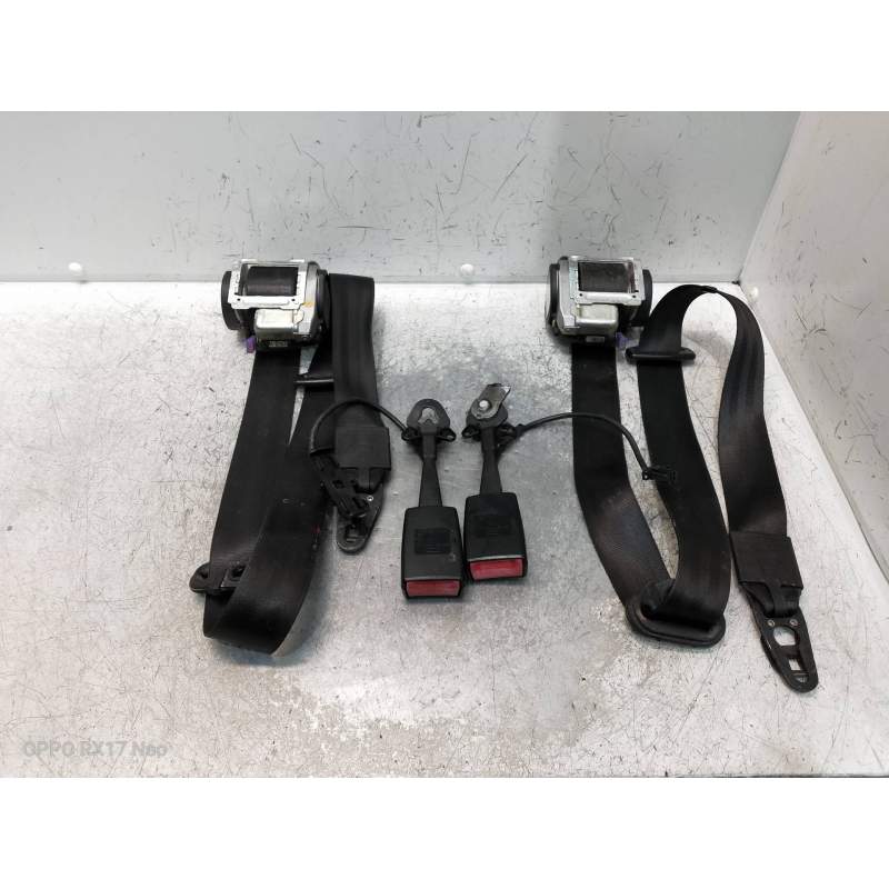 Recambio de juego cinturones delantero para audi a6 berlina (4f2) referencia OEM IAM  4P 2004
