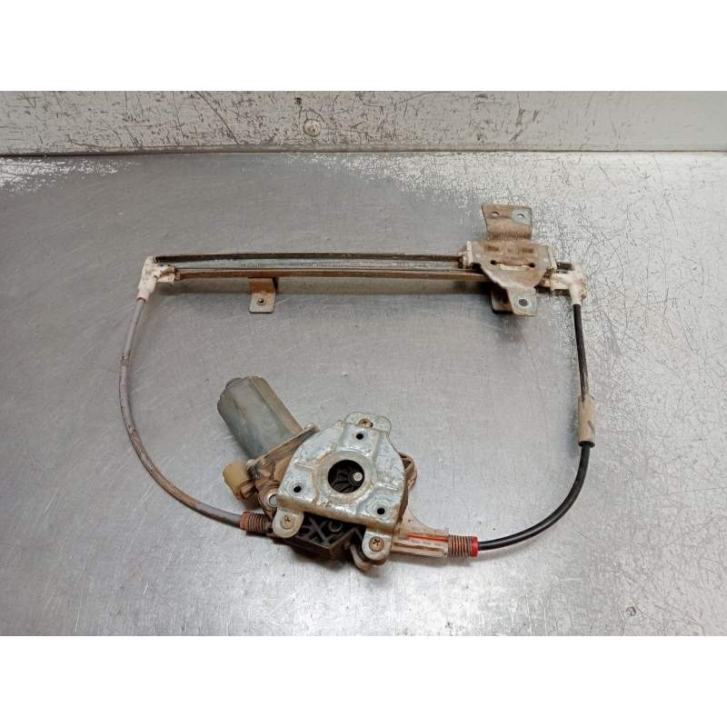 Recambio de elevalunas trasero derecho para nissan terrano ii (r20) 2.7 tdi 4wd referencia OEM IAM   5P