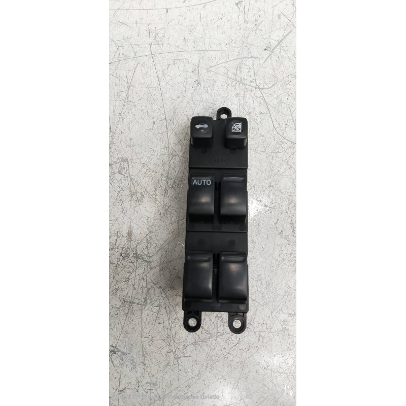 Recambio de mando elevalunas delantero izquierdo para nissan primera berlina (p12) tekna referencia OEM IAM 25401AV640  