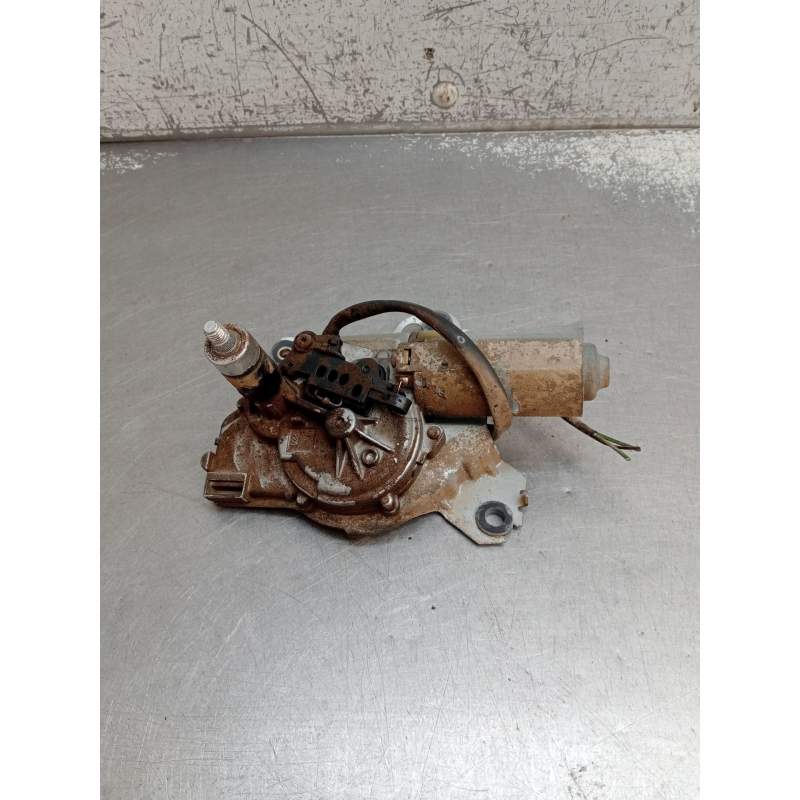 Recambio de motor limpia trasero para nissan terrano ii (r20) 2.7 tdi 4wd referencia OEM IAM   