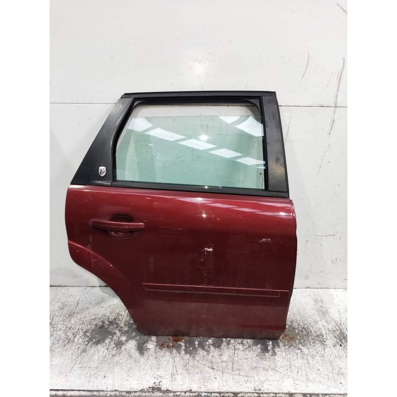 Recambio de puerta trasera derecha para ford focus sportbreak (cap) ghia referencia OEM IAM  RANCHERA 2005
