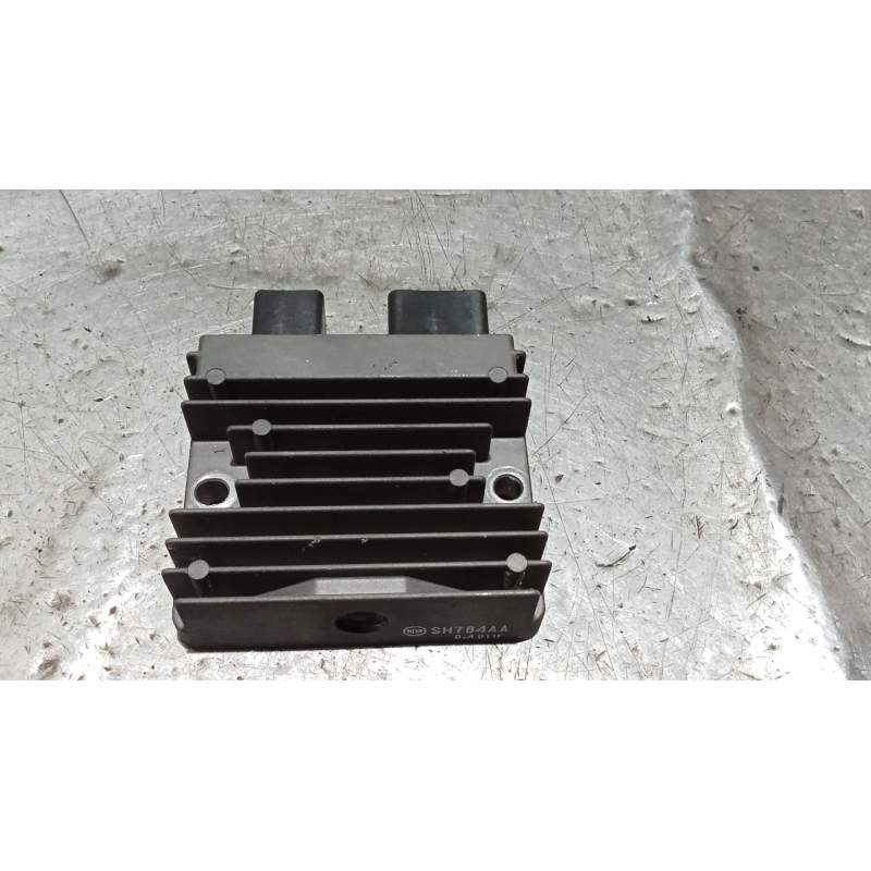 Recambio de modulo electronico para honda cbf cbf 600 (pc43) referencia OEM IAM   REGULADOR DE VOLTAJE