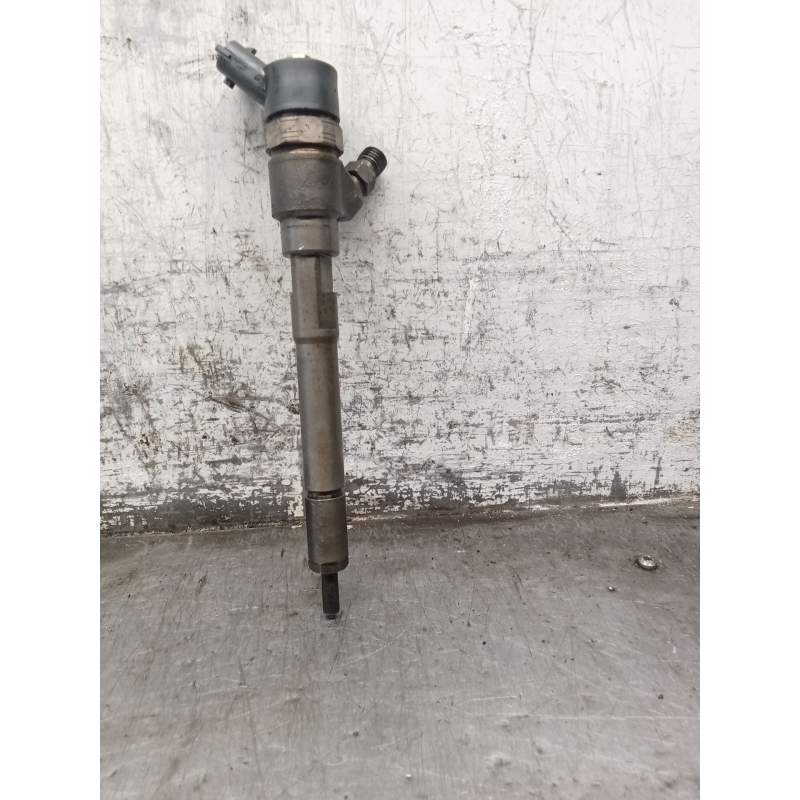 Recambio de inyector para hyundai sonata v (nf) 2.0 crdi referencia OEM IAM 3380027400 0445110258 BOSCH