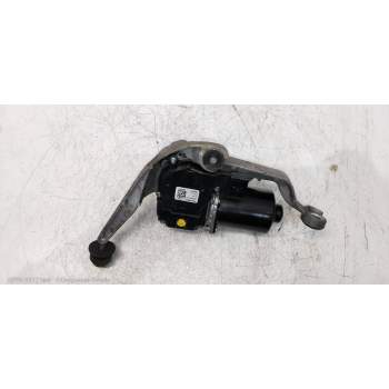 MOTOR LIMPIA DELANTERO KT1B17504BB W000095417 