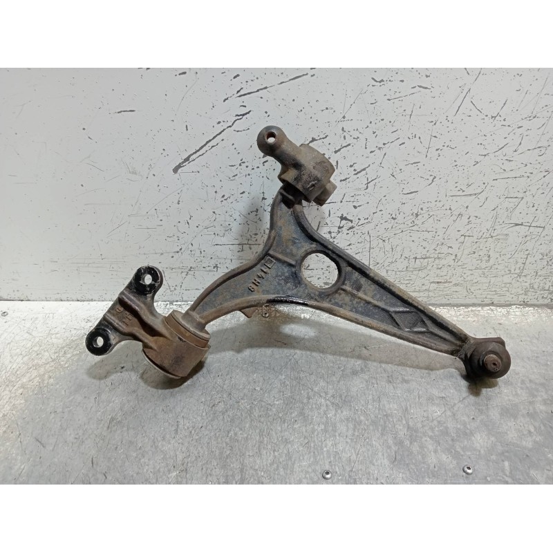 Recambio de brazo suspension inferior delantero derecho para peugeot 807 sv referencia OEM IAM   