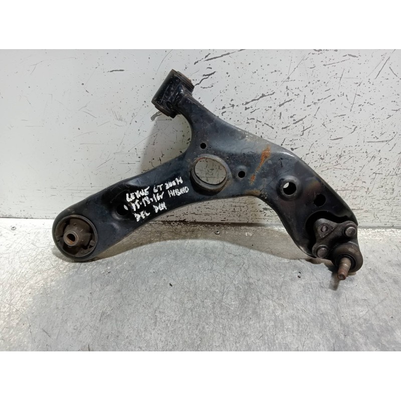 Recambio de brazo suspension inferior delantero derecho para lexus ct 200h referencia OEM IAM   