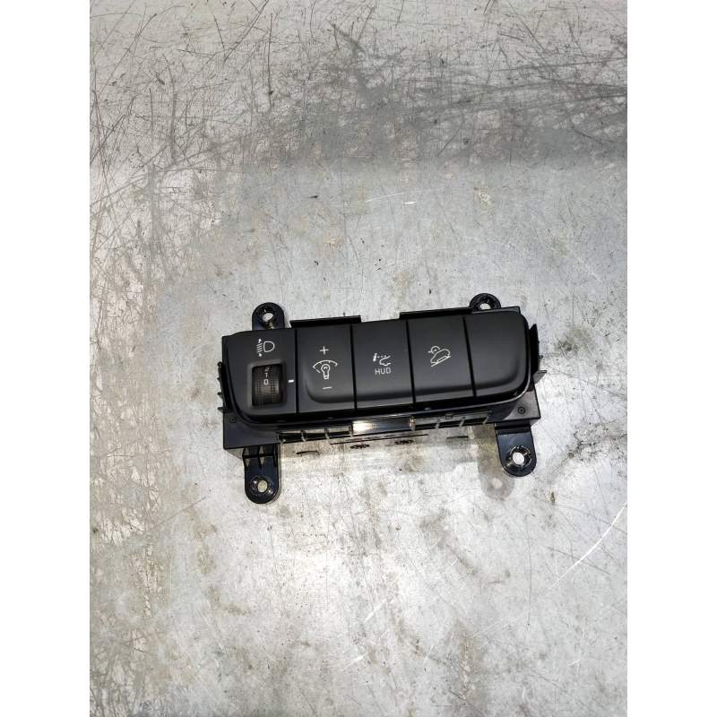 Recambio de mando luces para hyundai kona n os referencia OEM IAM 93710I3110TRY  