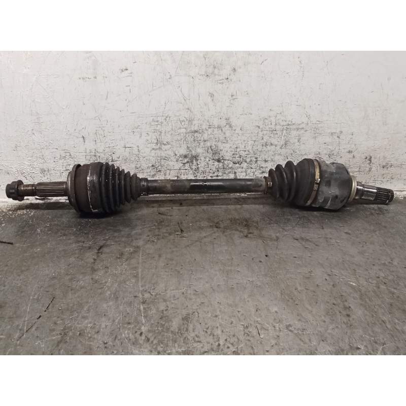 Recambio de transmision delantera izquierda para toyota auris (_e15_) 1.4 d-4d (nde150_) referencia OEM IAM  14CRDI 2006