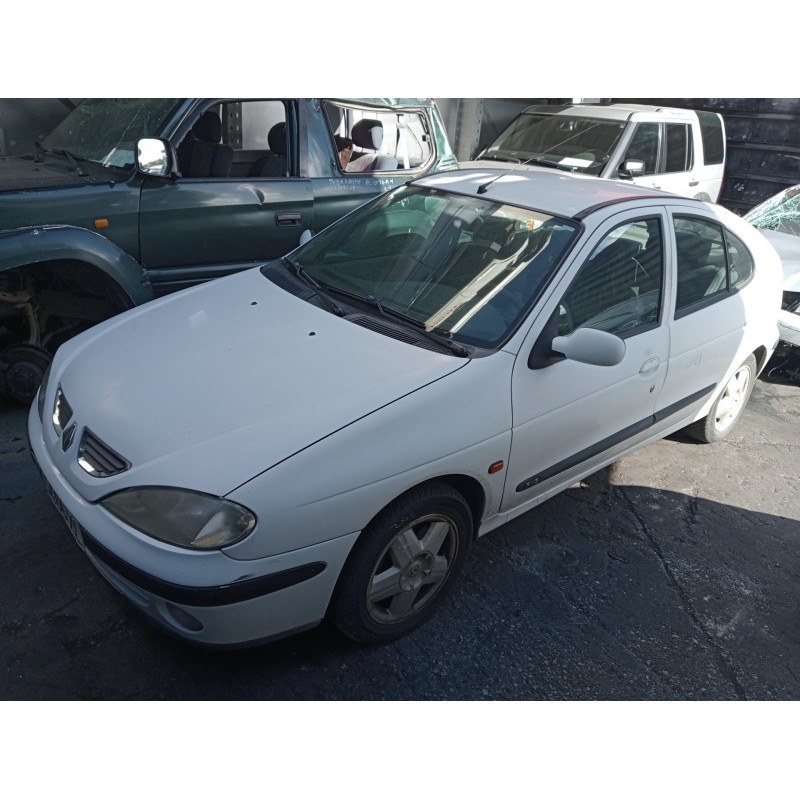 renault megane i fase 2 berlina (ba0) del año 2000