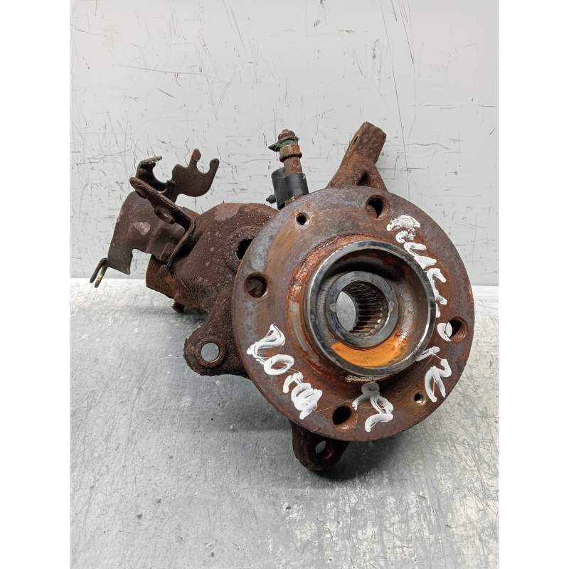 Recambio de mangueta delantera izquierda para citroën xsara picasso 2.0 hdi vivace referencia OEM IAM   