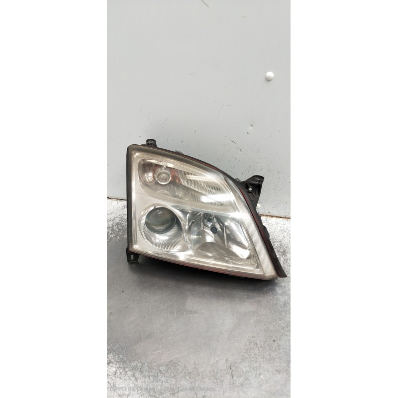 Recambio de faro derecho para opel vectra c caravan elegance referencia OEM IAM 15588800  