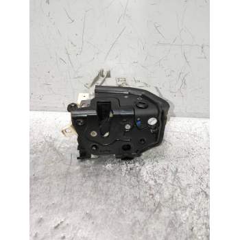 MOTOR CIERRE CENTRALIZADO TRASERO DERECHO 8K0839016C 5P