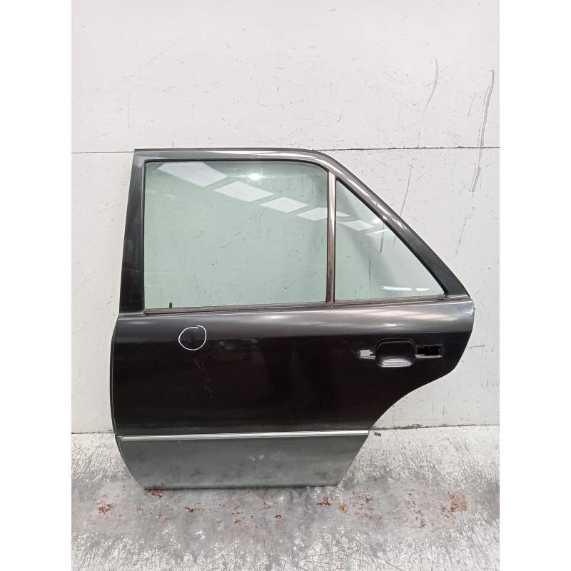 Recambio de puerta trasera izquierda para mercedes-benz clase e (w124) berlina referencia OEM IAM  4P 1989