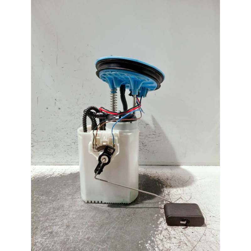 Recambio de bomba combustible para volkswagen golf vii lim. 2.0 tsi referencia OEM IAM 5Q0919051AA 28282984 