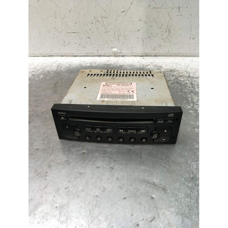 Recambio de sistema audio / radio cd para peugeot 206+ referencia OEM IAM 96635823XT 286948773 2009