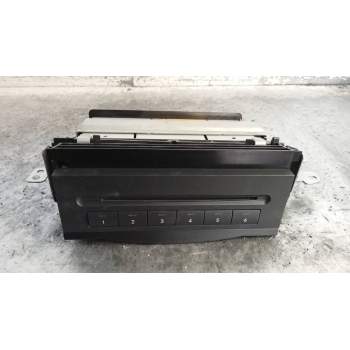 SISTEMA AUDIO / RADIO CD 