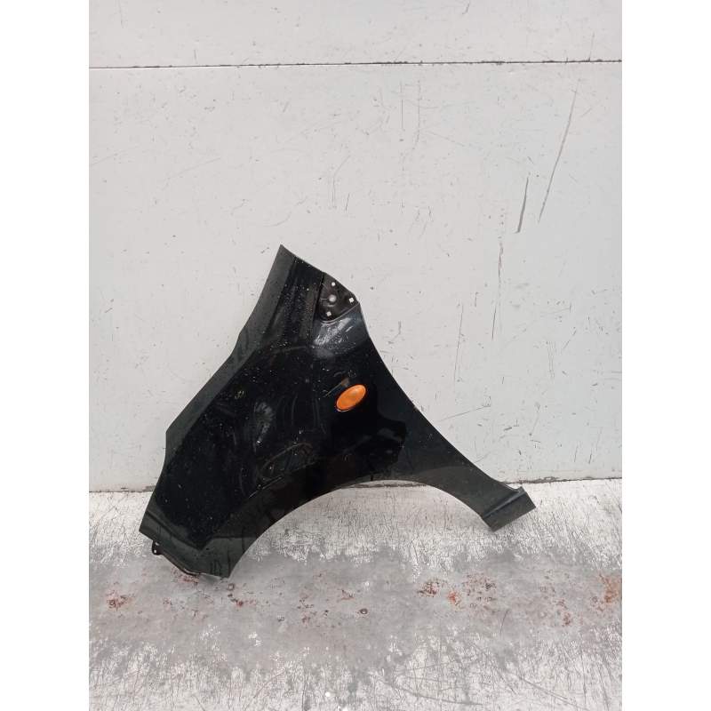 Recambio de aleta delantera izquierda para nissan pixo (ua0) 1.0 referencia OEM IAM   2009