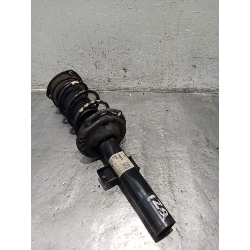 Recambio de amortiguador delantero izquierdo para volkswagen polo referencia OEM IAM 2Q0413031BT 824903016009 