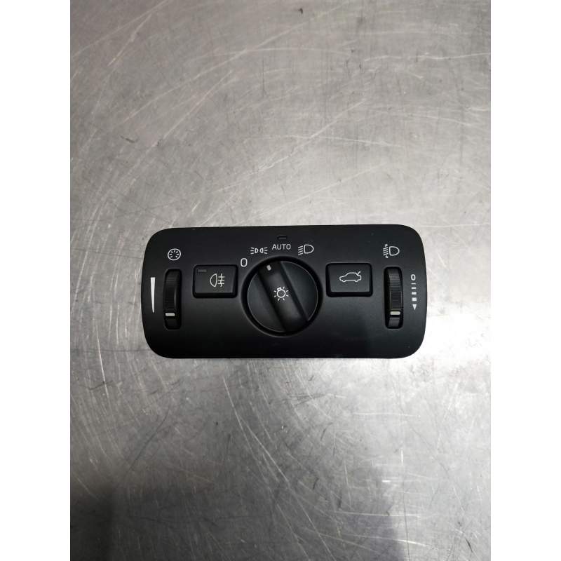 Recambio de mando luces para volvo v40 referencia OEM IAM 30739425 10092207 