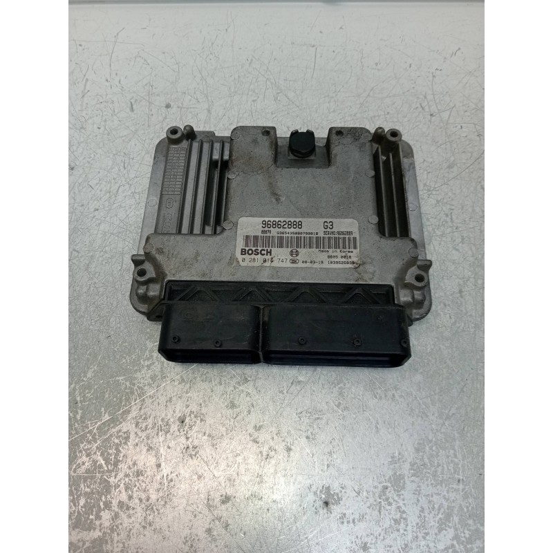 Recambio de centralita motor uce para chevrolet epica lt referencia OEM IAM 0281014747 96862888 