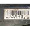 Recambio de faro derecho para ssangyong rexton w limited 4wd referencia OEM IAM IF30012261  