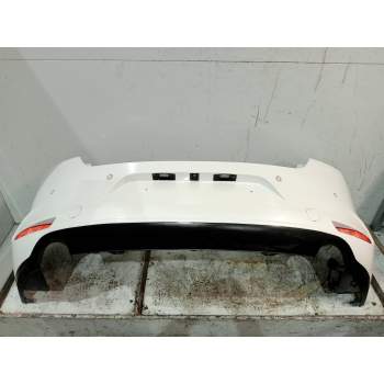 PARAGOLPES TRASERO 