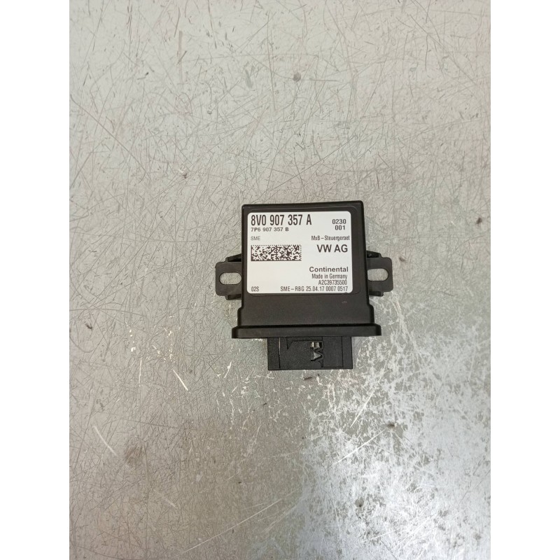 Recambio de modulo electronico para audi a3 sportback (8vf) basic e-tron referencia OEM IAM 8V0907357A 7P6907357B 