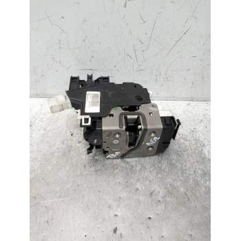 MOTOR CIERRE CENTRALIZADO TRASERO DERECHO A2047302835 5P