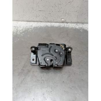 MOTOR CIERRE CENTRALIZADO PORTON 5P 2014