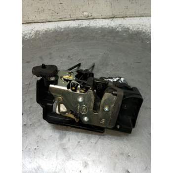 MOTOR CIERRE CENTRALIZADO TRASERO DERECHO 5P 2010