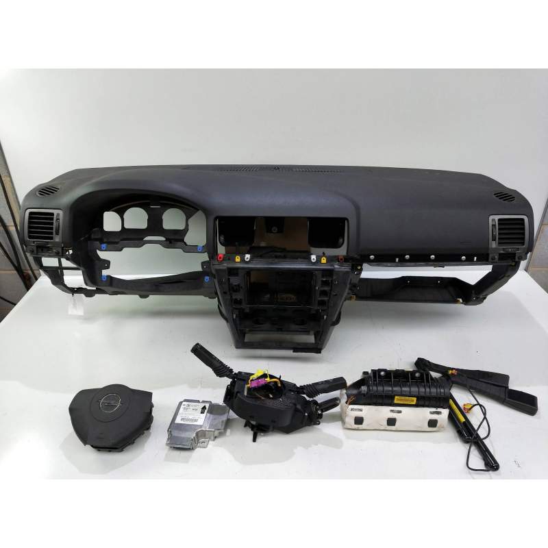 Recambio de kit airbag para opel vectra c berlina 1.9 cdti referencia OEM IAM   C/2005
