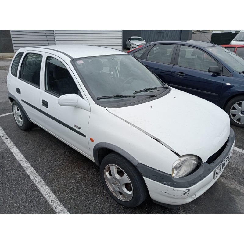 opel corsa b del año 1999