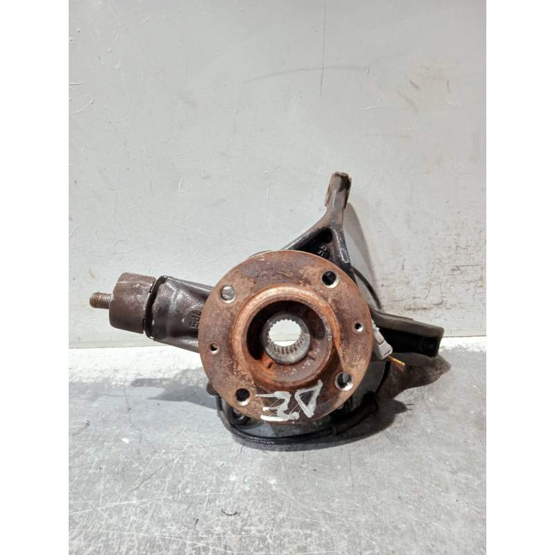 Recambio de mangueta delantera derecha para citroën c4 sedan referencia OEM IAM  16G 2004