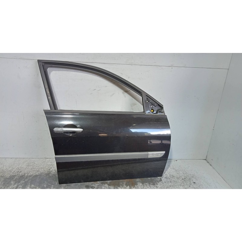 Recambio de puerta delantera derecha para renault megane ii classic berlina confort authentique referencia OEM IAM   5P