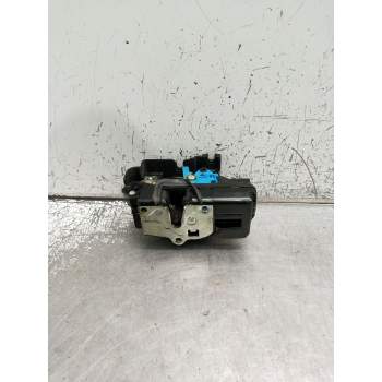 MOTOR CIERRE CENTRALIZADO DELANTERO DERECHO 5P 2006