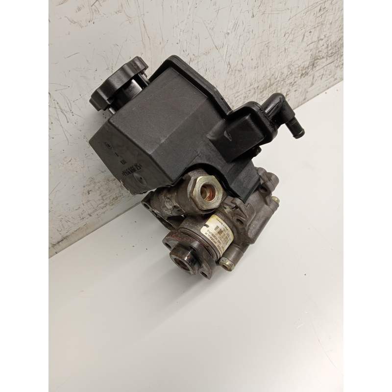 Recambio de bomba direccion para mercedes-benz clase c (w202) berlina 250 td (202.128) referencia OEM IAM 2107620  